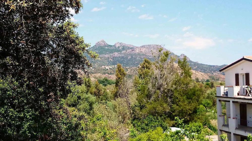 Hotel Ogliastra Lotzorai 3*,