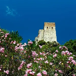 Castello Malicas Galtelli