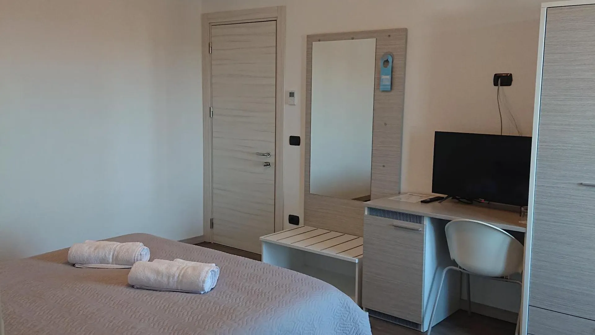 לוצוראי Hotel Ogliastra 3*,  איטליה